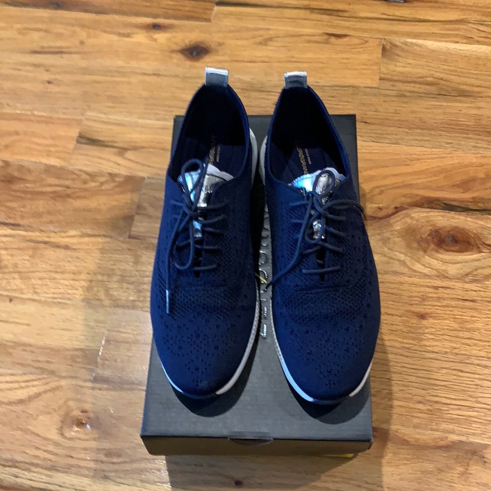 Cole Haan ZeroGrand NavyWingtip Oxford shoes size 9.5